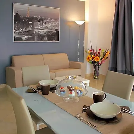 Hotel apartamentowy Raggio Di Sole 4*