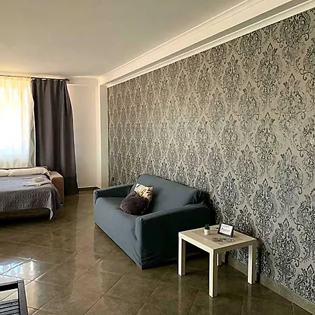 Hotel apartamentowy Raggio Di Sole Colle di Fuori